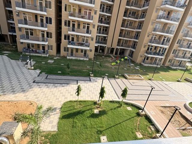 Flat for rent in Manesar, Gurugram