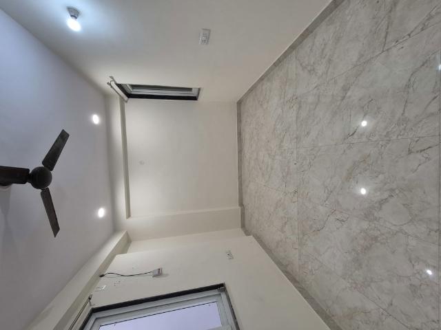 Property for rent in East Delhi, Deri