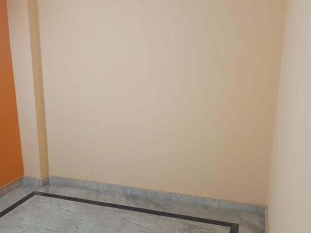 Property for rent in East Delhi, Deri