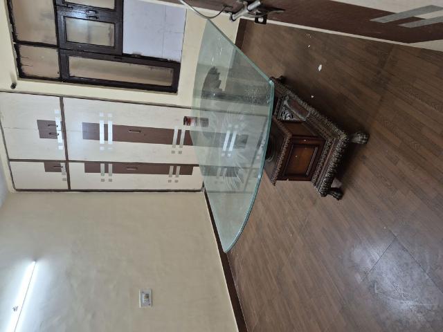 Property for rent in Mayur Vihar, Delhi
