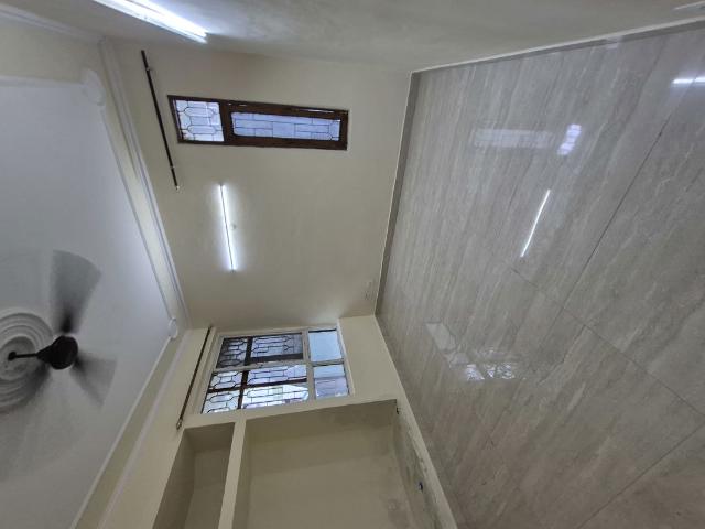 Flat for rent in East Delhi, Deri