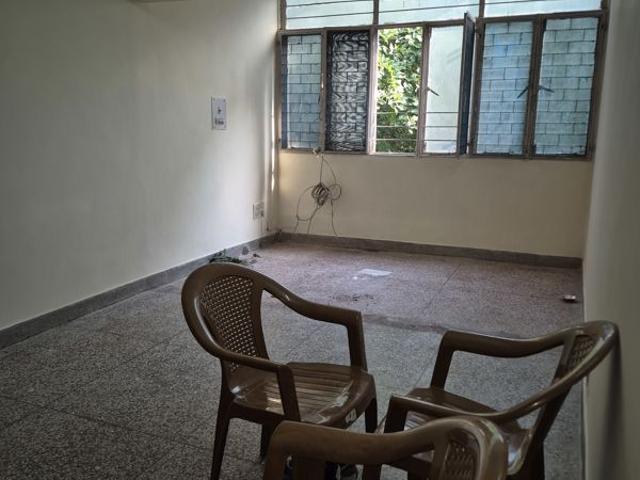 Flat for rent in Mayur Vihar, Delhi