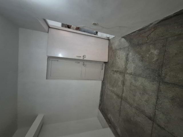 Flat for rent in East Delhi, Deri