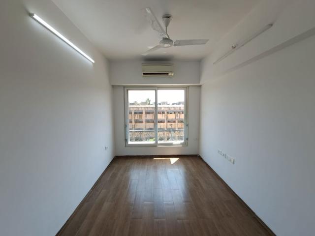 Flat for rent in Bandra East, Mumbai