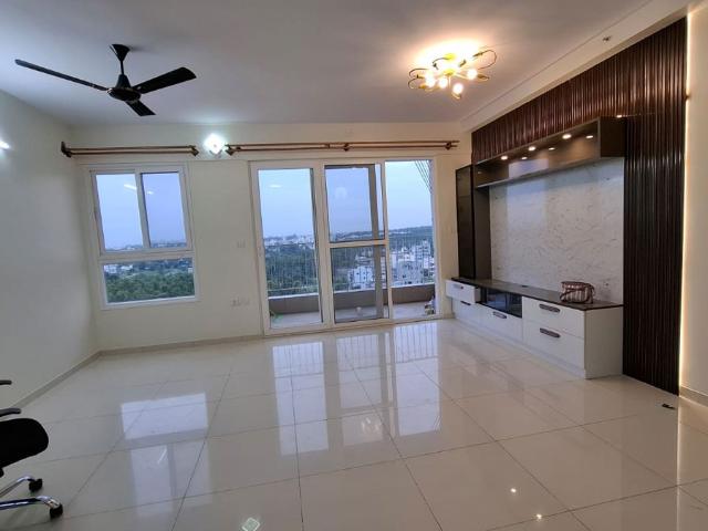 Flat for rent in Godrej Aqua, Hosahalli