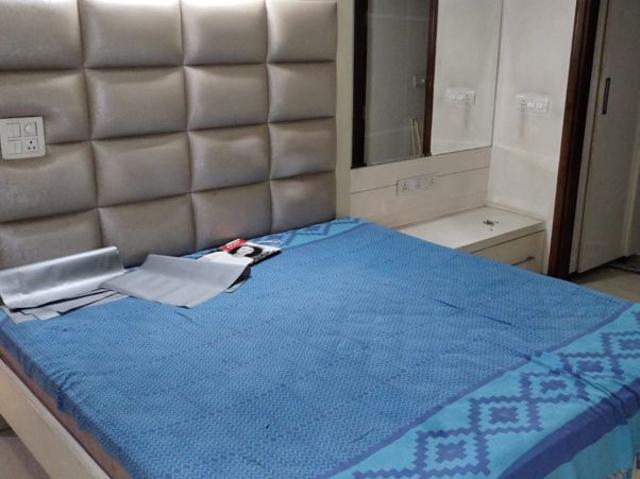 Flat for rent in East Delhi, Deri
