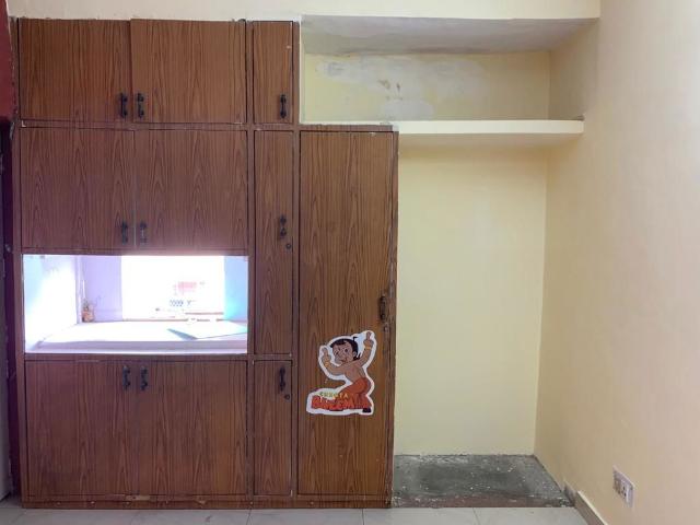 Flat for rent in East Delhi, Deri