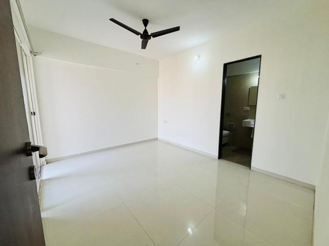 Flat for rent in Kharadi, Pune