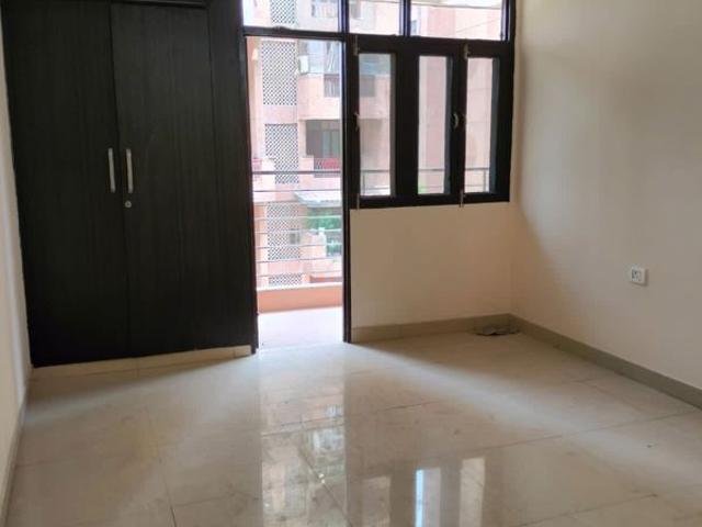 Flat for rent in Nawada, Delhi