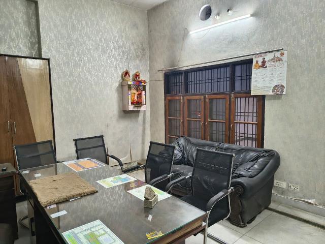 House for rent in Chinhat, Lucknow