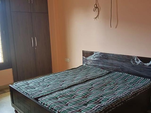 House for rent in Barola, Noida