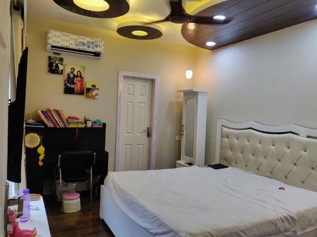 Flat for rent in Sector 100, Noida