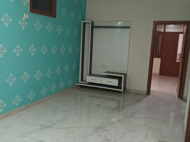 Flat for rent in Chhalera, Noida