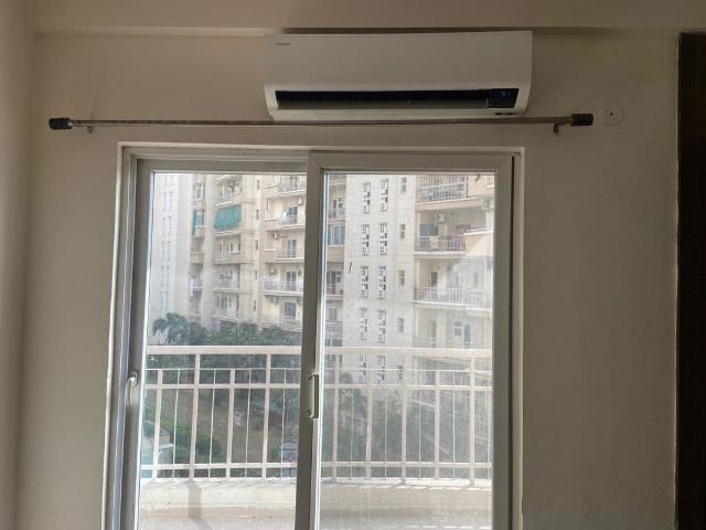 Flat for rent in Noida, Gautam Buddha Nagar