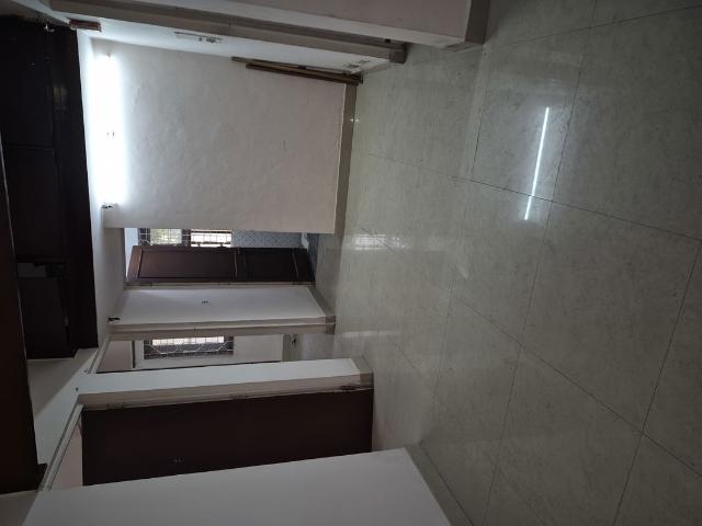 Flat for rent in East Delhi, Deri