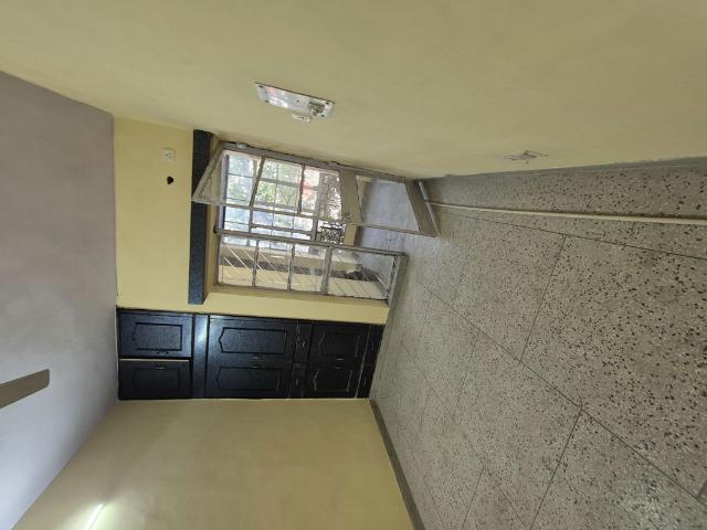 Flat for rent in Mayur Vihar, Delhi