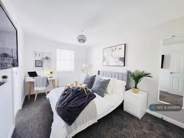 House for rent in Fordham Heath, Essex