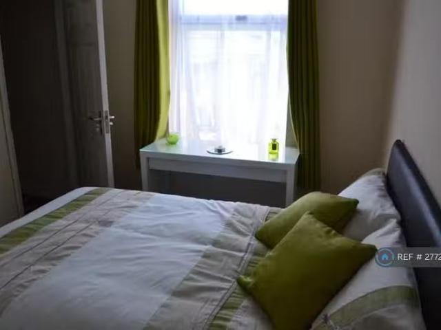 House for rent in Beamhurst, Staffordshire