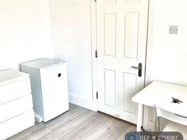 House for rent in Belvedere, Greater London