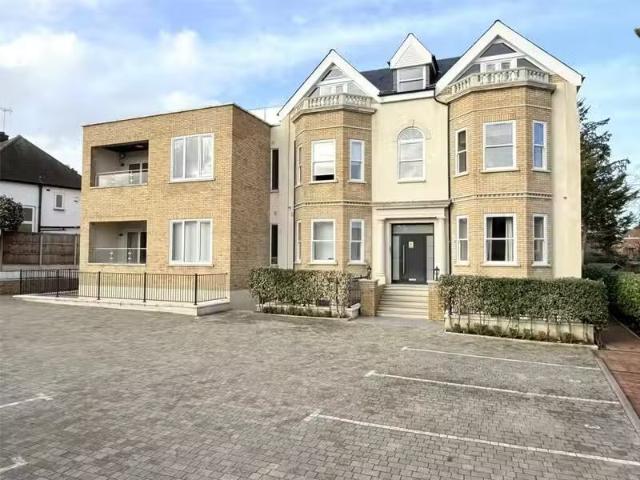 Apartment for rent in Enfield, Greater London