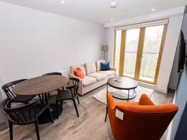 Apartment for rent in Calderstones