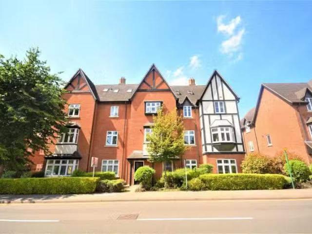 Apartment for rent in Dorridge, West Midlands