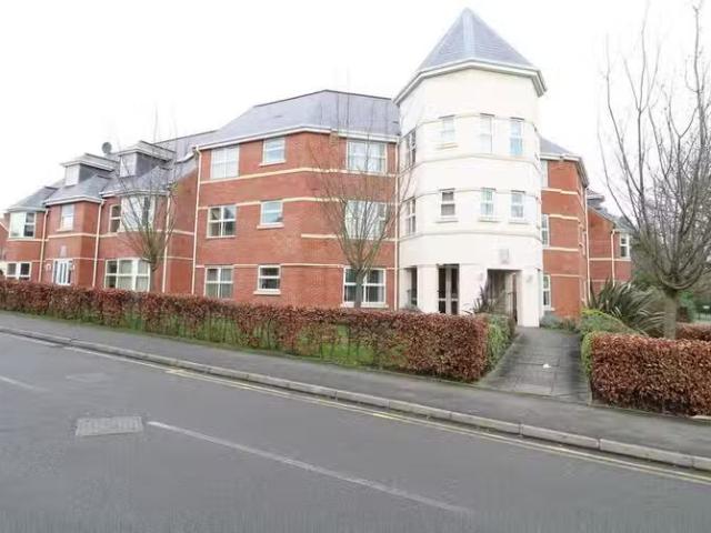 Apartment for rent in Blossomfield, West Midlands