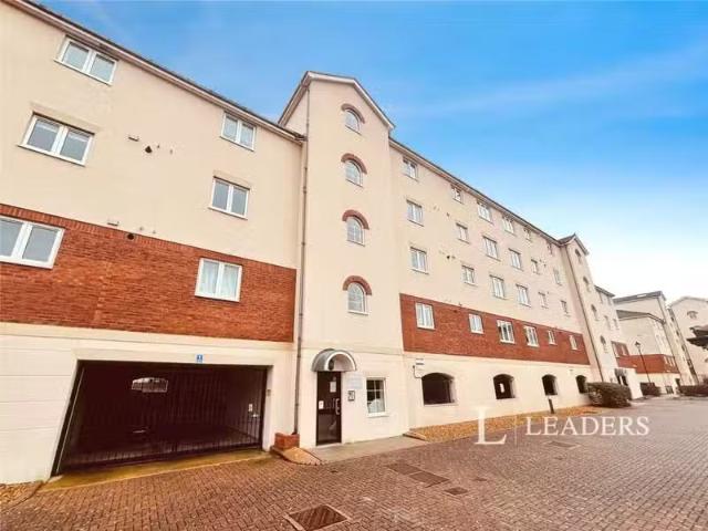 House for rent in Sovereign Harbour, Eastbourne