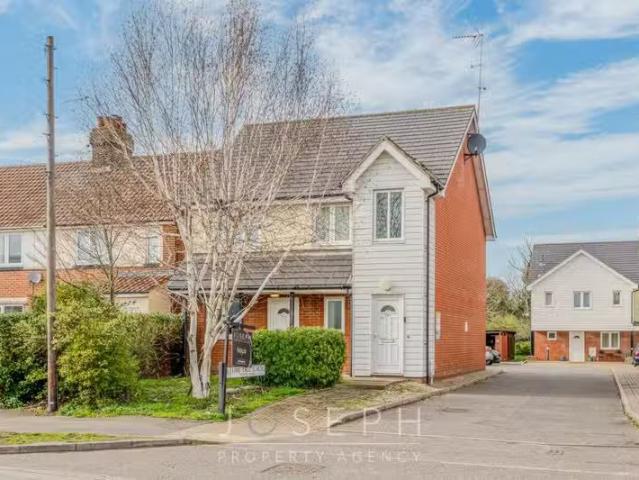 House for rent in Westbourne, Key Street