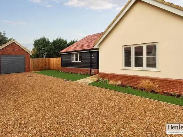 House for rent in Black Horse Drove, Barway