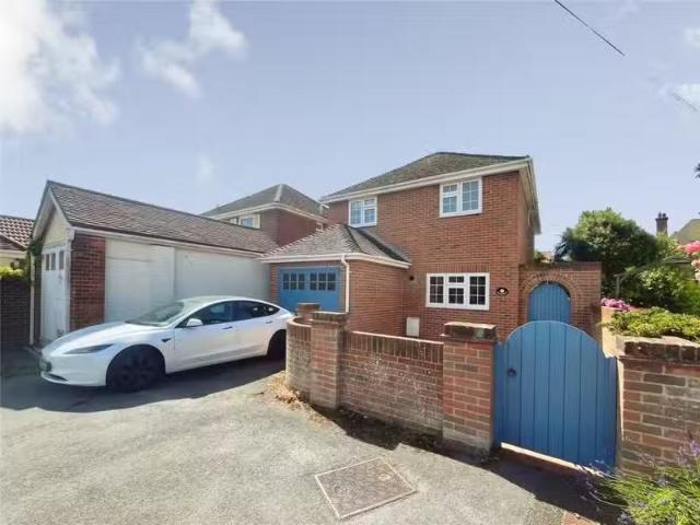 House for rent in Clapham, West Sussex