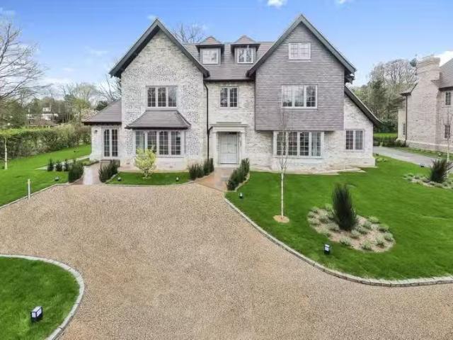 House for rent in London Borough of Croydon, Kenley