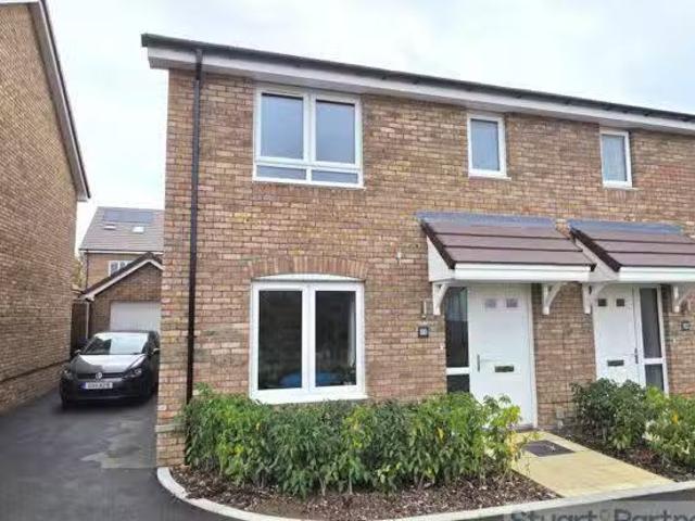 House for rent in Perryfields, West Sussex