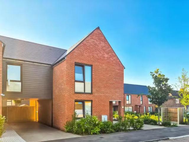 House for rent in Debden Green, Epping