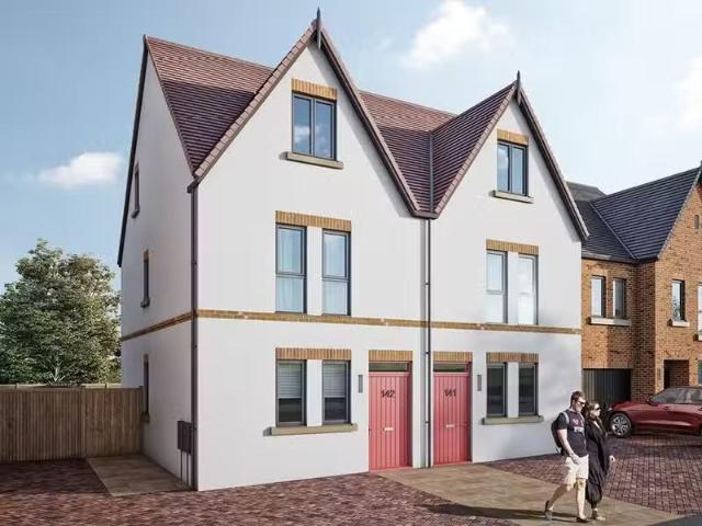 House for rent in Cuddington, Cheshire