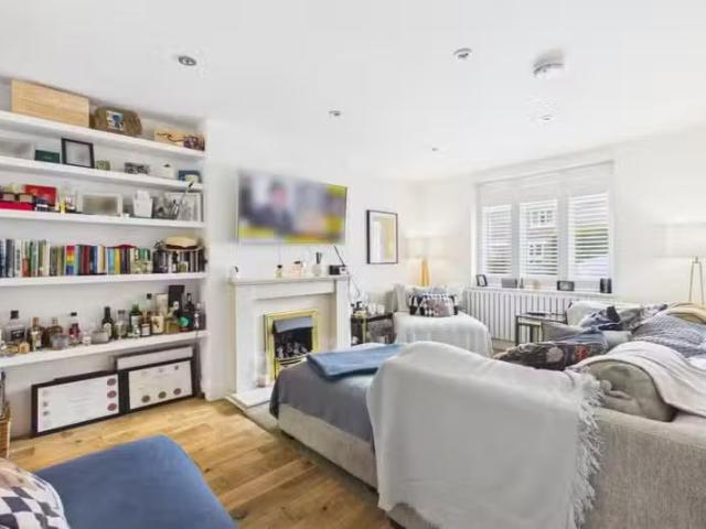 House for rent in London Borough of Merton, Mitcham