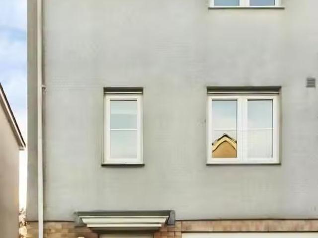 House for rent in Livingston Village, Dedridge