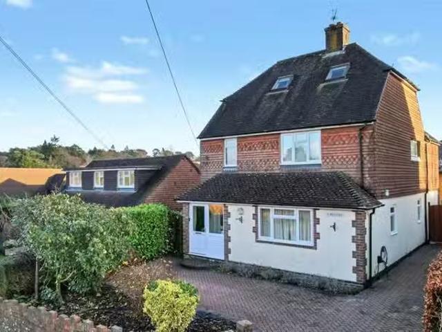 House for rent in Fole, Surrey