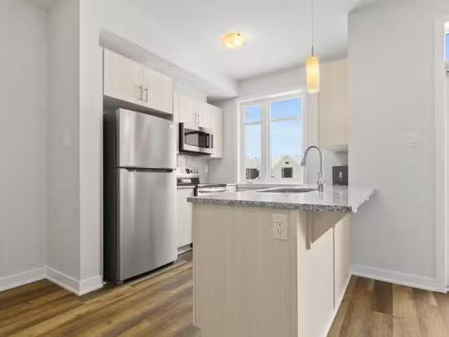 Condo for rent in Mulhurst Bay, Ontario