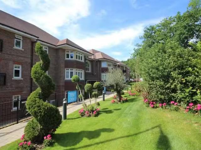 Apartment for rent in Navestock Side, Essex