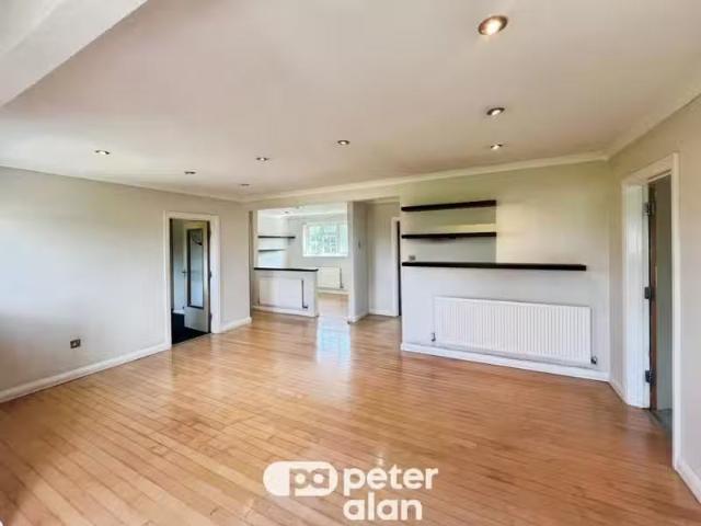 Apartment for rent in Wales