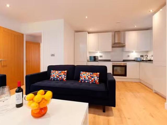 Apartment for rent in St. Martin's, The Bridge