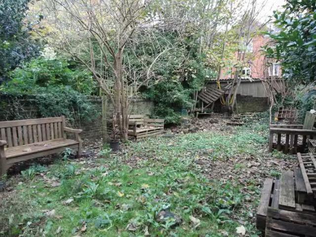 Apartment for rent in London Borough of Croydon, Norbury