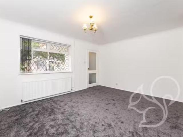 House for rent in London Borough of Hounslow, Cat Hill