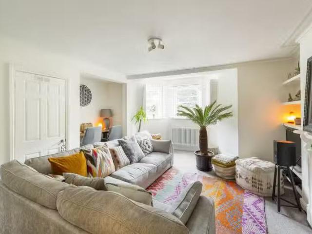 House for rent in Cotham, Tyndall's Park