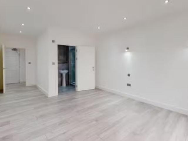 House for rent in Sudbury, Chelmondiston