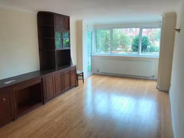 House for rent in Snaresbrook, Greater London