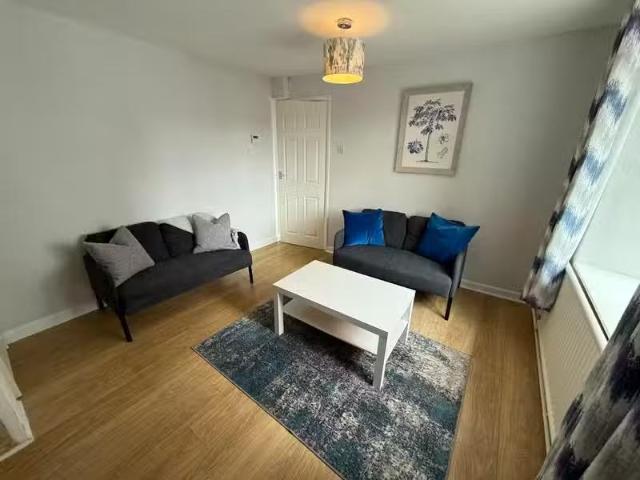 House for rent in Kingswood