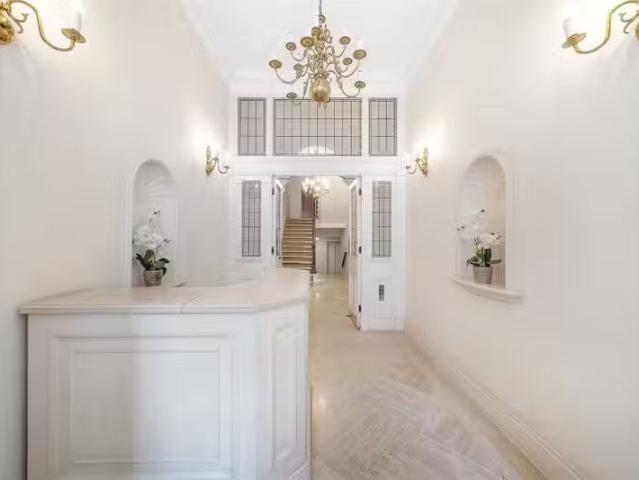 Apartment for rent in South Kensington, Greater London