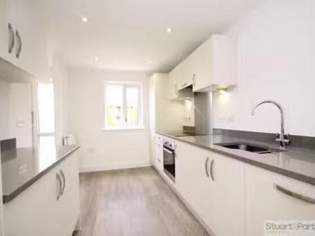 House for rent in Perryfields, West Sussex